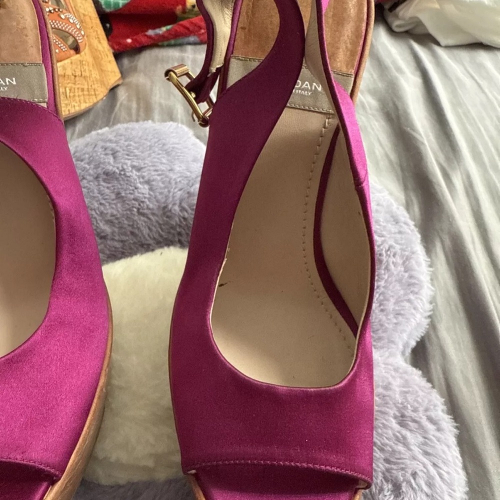 Women's Purple Heels size 8 - Picture 4 of 7